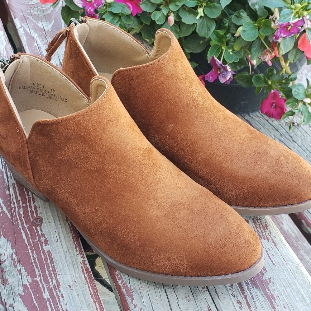 Fall boots